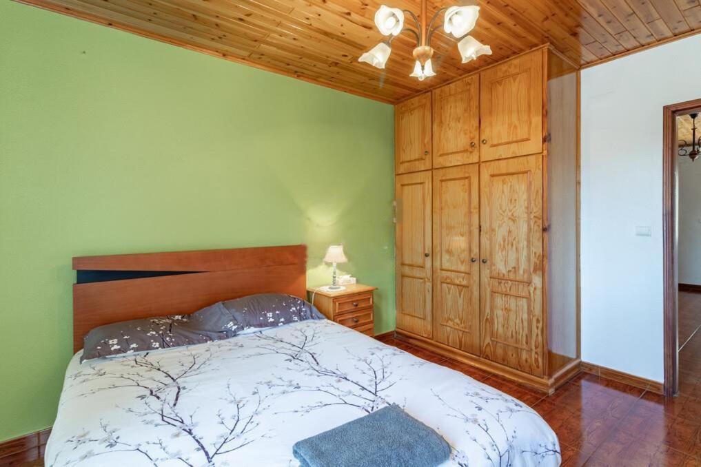 Casa Central - Peceful Mountain Retreat In Calheta Ribeira do Raposo Luaran gambar