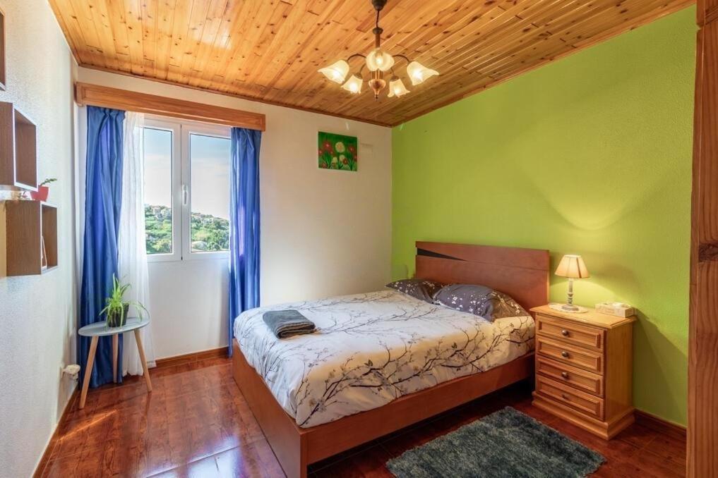 Casa Central - Peceful Mountain Retreat In Calheta Ribeira do Raposo Luaran gambar