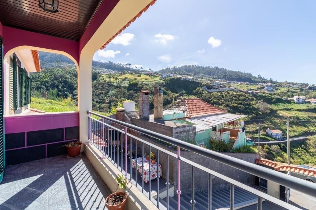 Casa Central - Peceful Mountain Retreat In Calheta Ribeira do Raposo Luaran gambar