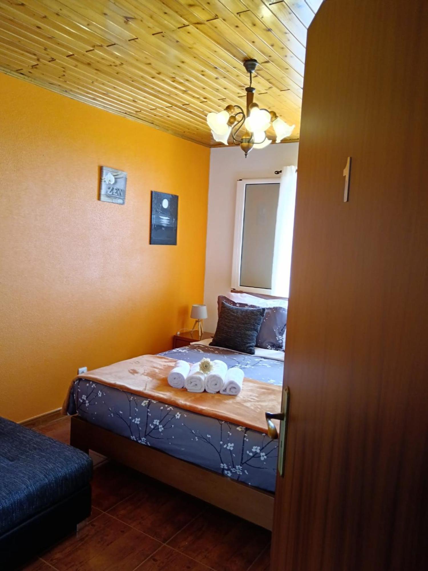 Casa Central - Peceful Mountain Retreat In Calheta Ribeira do Raposo Luaran gambar