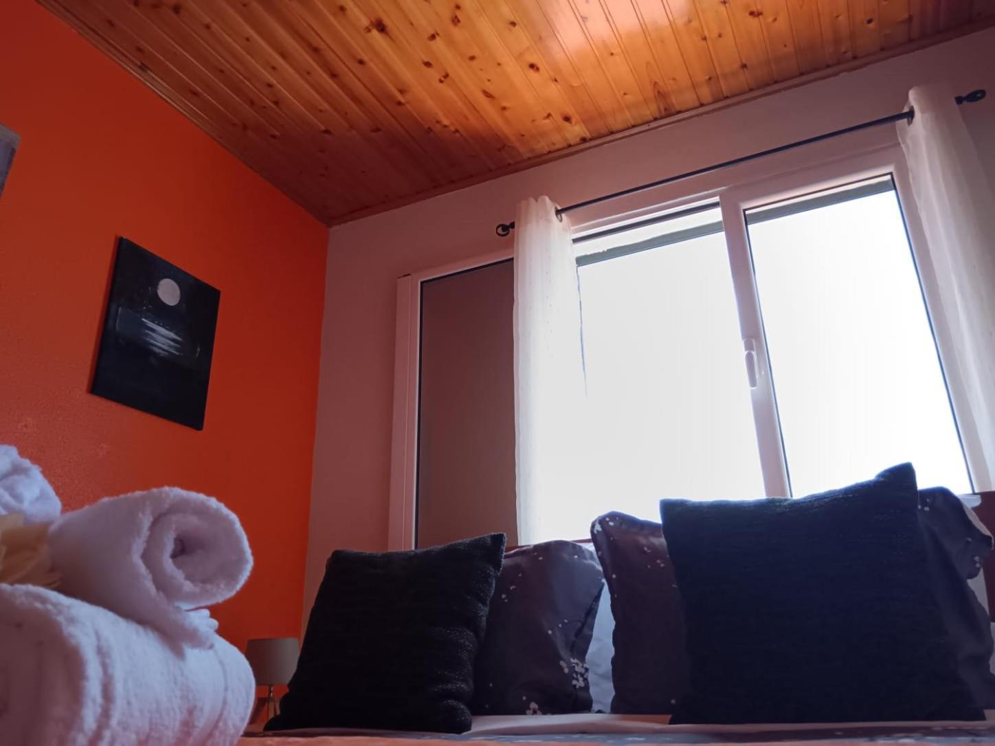 Casa Central - Peceful Mountain Retreat In Calheta Ribeira do Raposo Luaran gambar